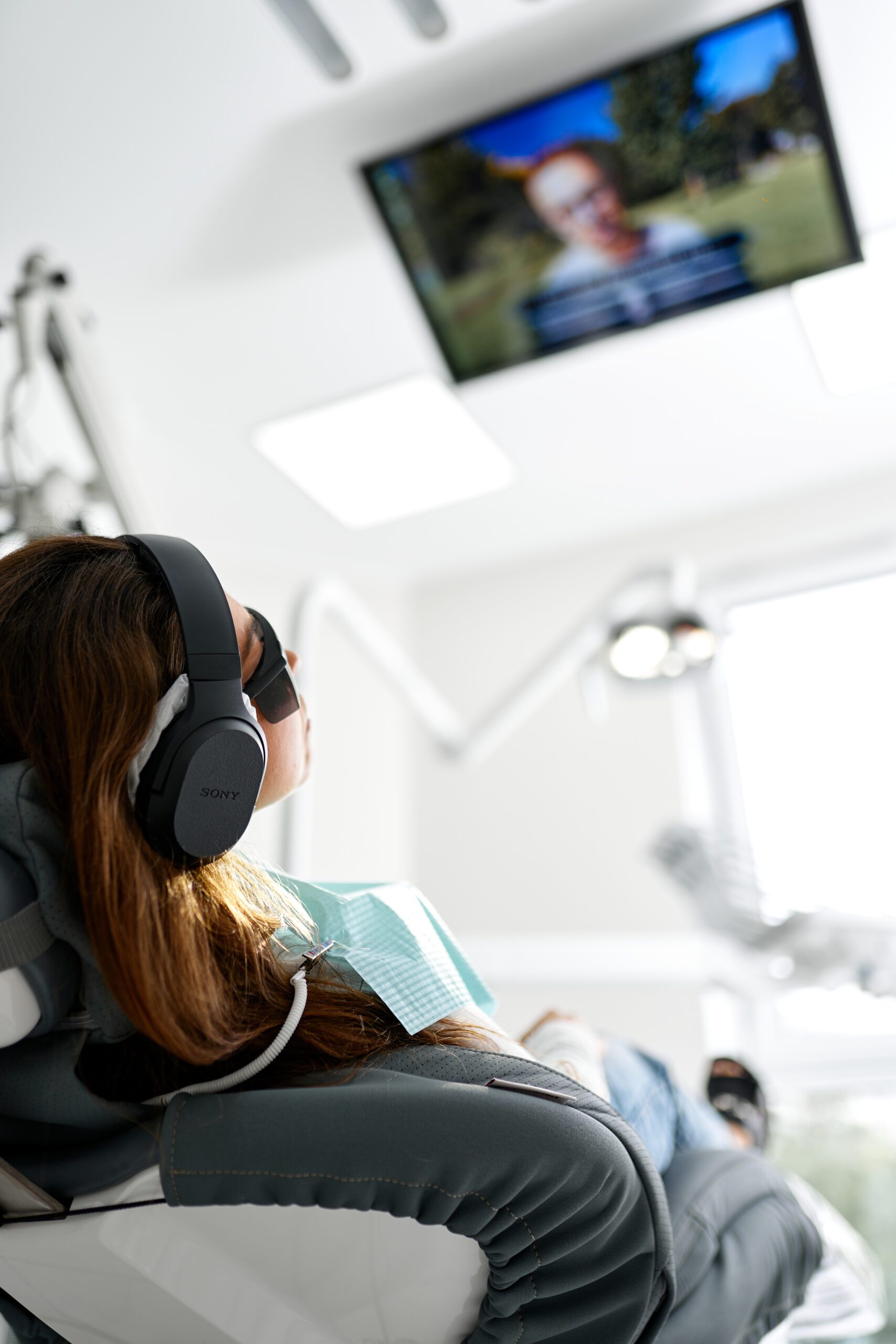лікування зубів в Києві під мікроскопом – Zdorovo Dental Clinic